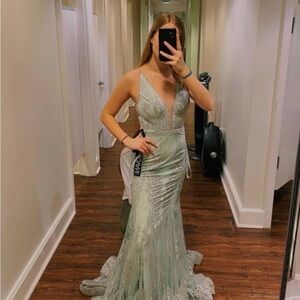 Jovani Gown Prom Evening Formal Elegant, Mint Green, Size 0